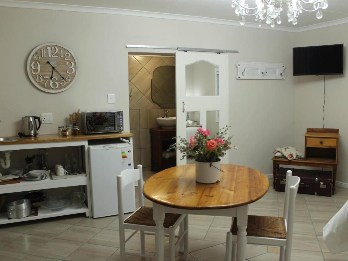 Quaggasfontein Gastehuis Beaufort West Bagian luar foto