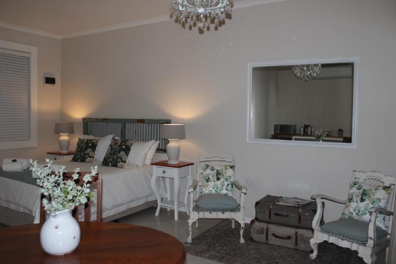 Quaggasfontein Gastehuis Beaufort West Bagian luar foto
